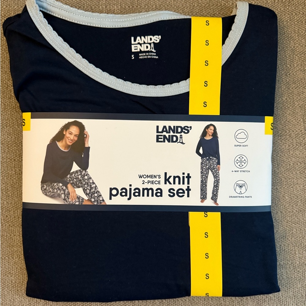 Lands' End Women's Knit Pajama Set